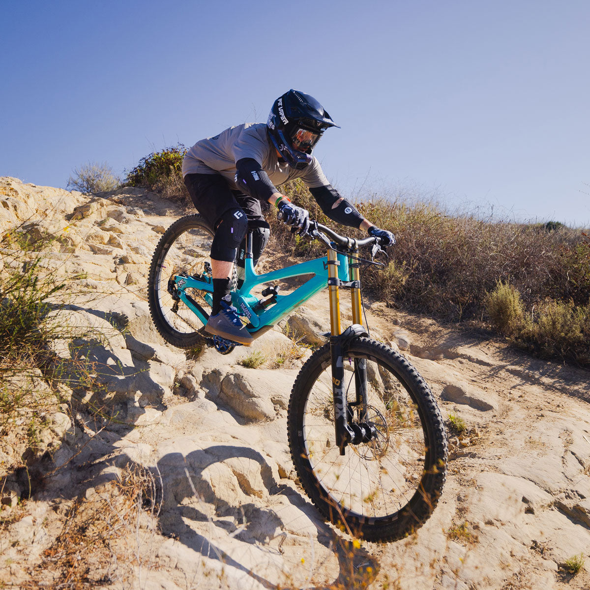 G-Form Mesa MTB Knee Guards