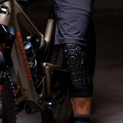 G-Form Pro-X3 MTB Knee Guards (Youth)