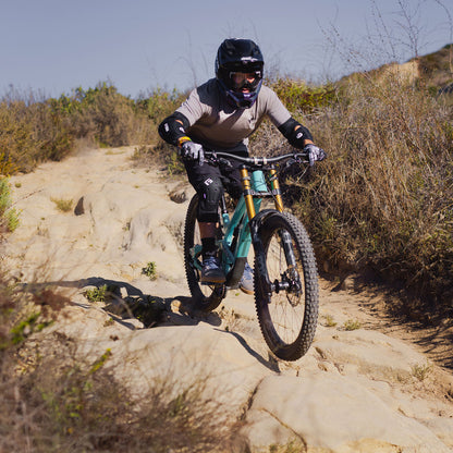 G-Form Mesa MTB Knee Guards