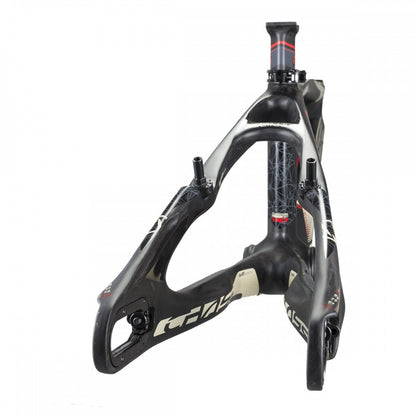 Chase ACT 1.2 Carbon Frame Black/Sand detail
