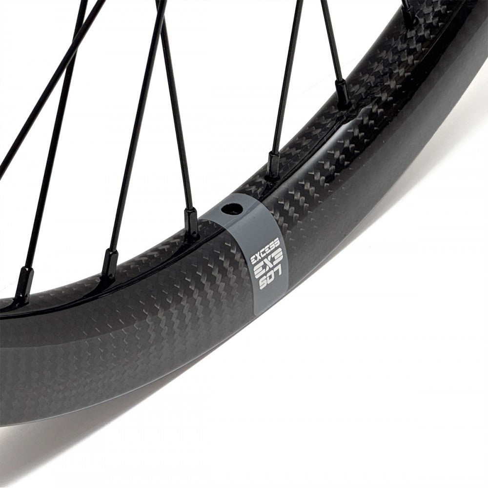 Excess EXE-3 ISO 507 carbon wheelset detail